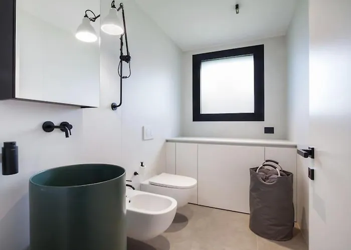 Greghe-lusso Con Piscina Lazise