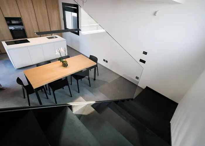 Greghe-lusso Con Piscina