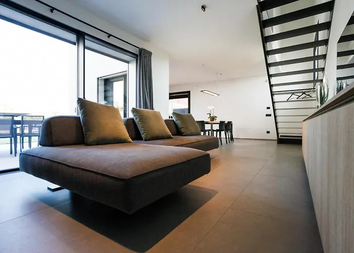 Villa Greghe-lusso Con Piscina